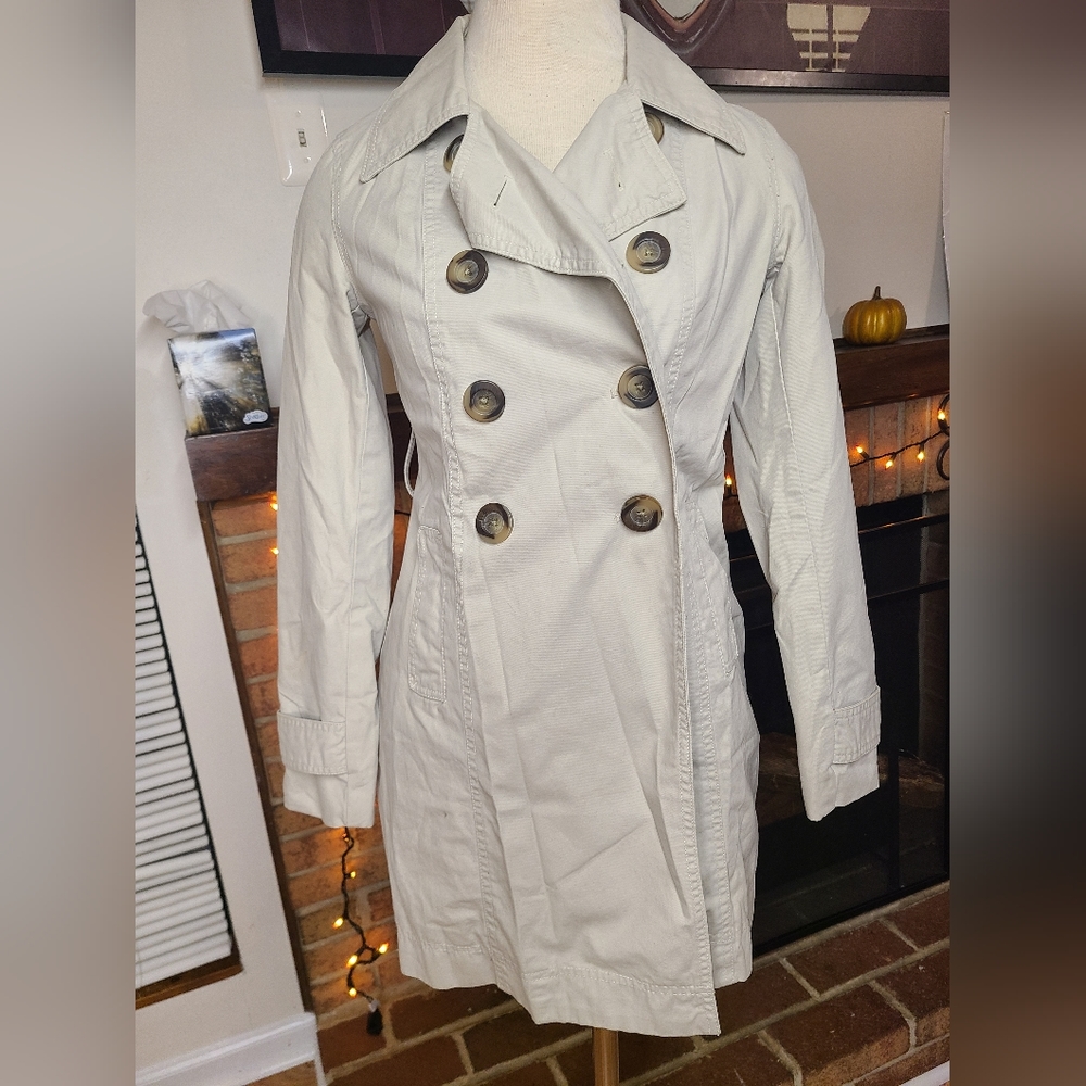 Old navy trench coat XS